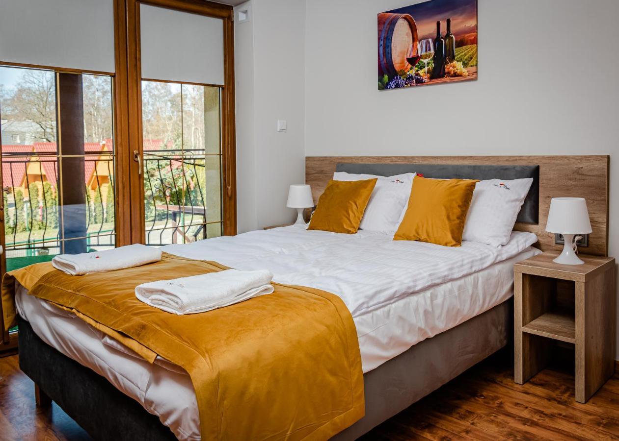 Sun & Wine Hotel Поберово Екстериор снимка